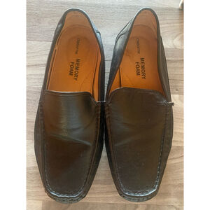 Men’s Claiborne Memory‎ Foam Loafers Size 12M